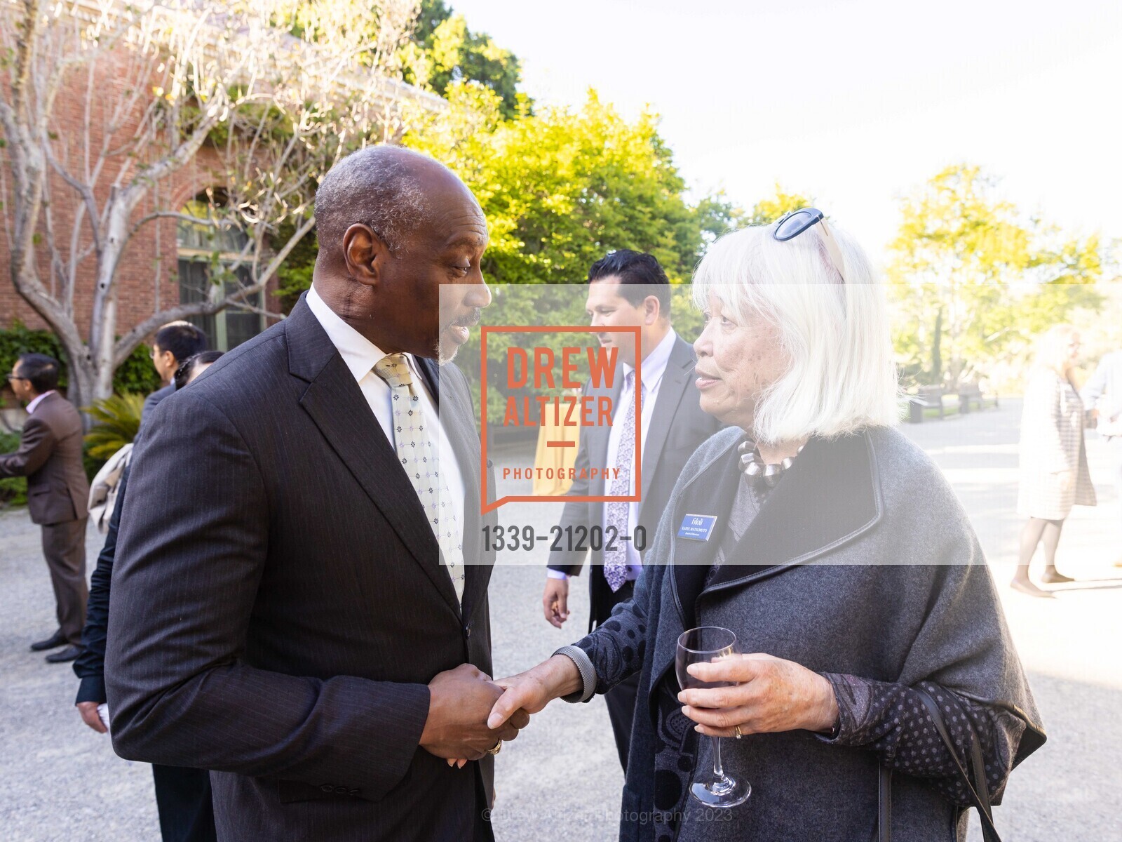 Gentry Smith, Karyl Matsumoto, Silicon Valley Office of Protocol Spring Reception, Filoli Historic House & Garden @ 86 Cañada Rd, Woodside, CA 94062 US. Filoli Historic House & Garden @ 86 Cañada Rd, Woodside, CA 94062 US, May 10th, 2023, Photo #1339-21202-0 Gentry Smith, Karyl Matsumoto, Photo #1339-21202-0