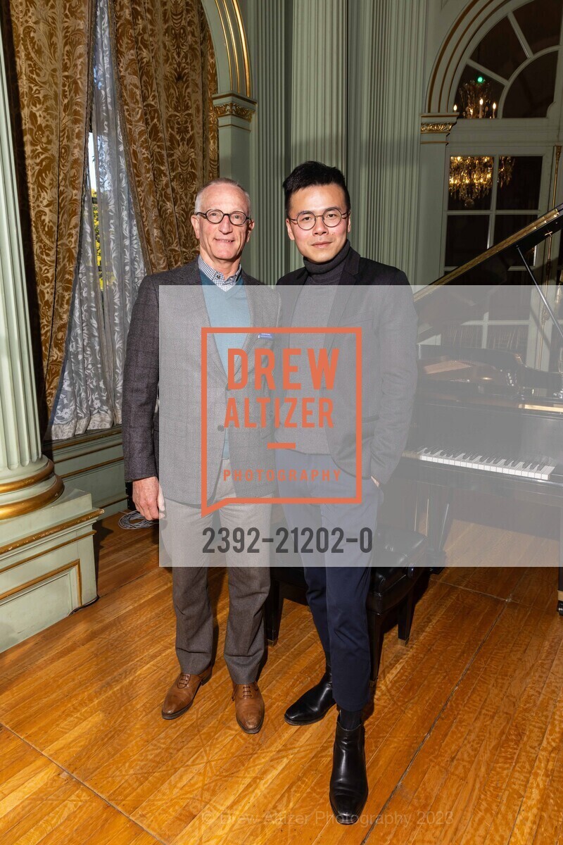David Wessel, Ivan Linn, Silicon Valley Office of Protocol Spring Reception, Filoli Historic House & Garden @ 86 Cañada Rd, Woodside, CA 94062 US. Filoli Historic House & Garden @ 86 Cañada Rd, Woodside, CA 94062 US, May 10th, 2023, Photo #2392-21202-0 David Wessel, Ivan Linn, Photo #2392-21202-0