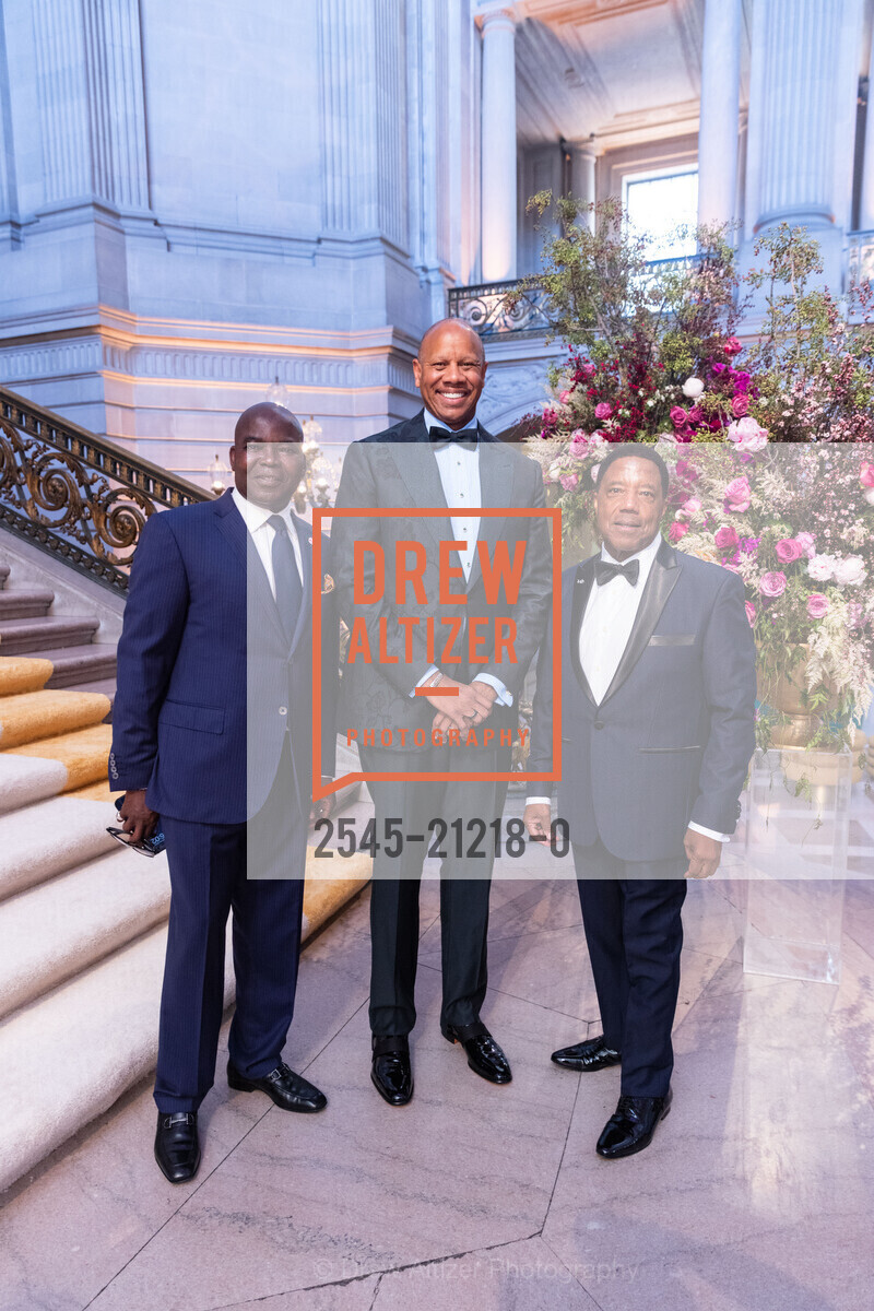 Remi Kajogbola, Wright Lassiter, Lloyd Dean, Photo #2545-21218-0