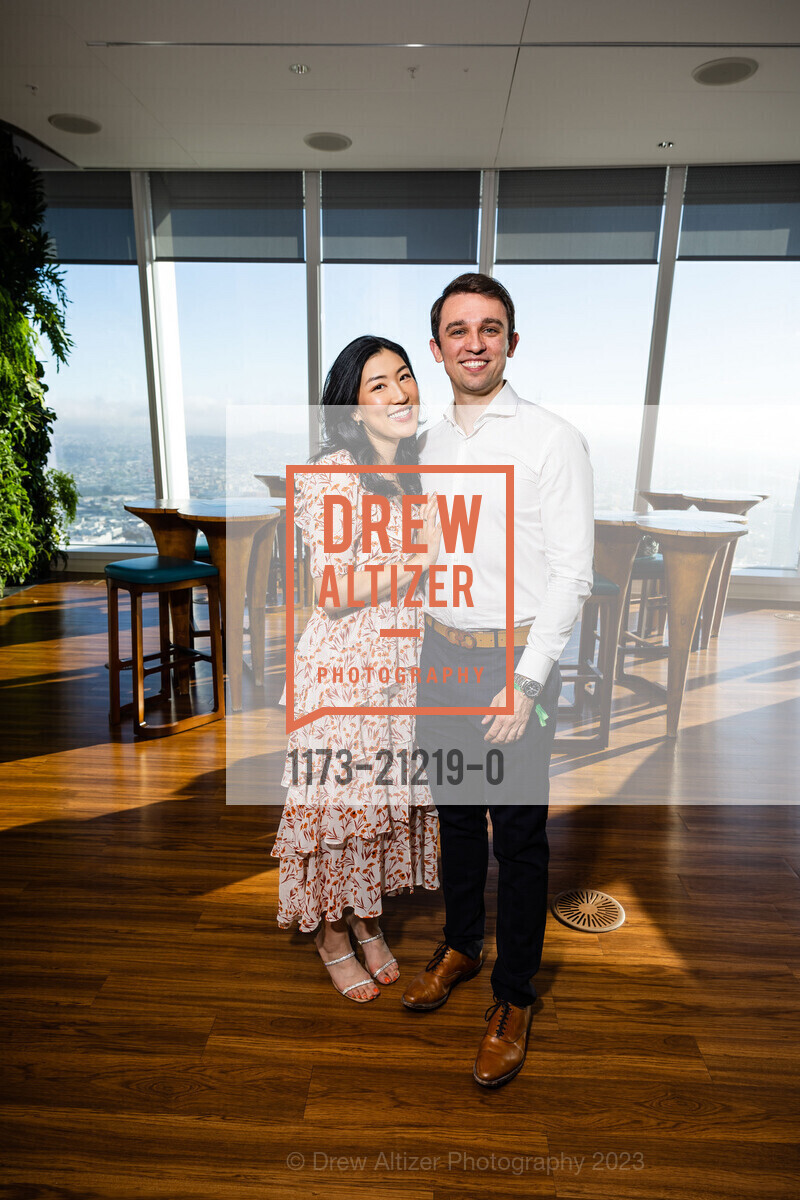 Stephanie Chung, Konrad Niemiec, Photo #1173-21219-0