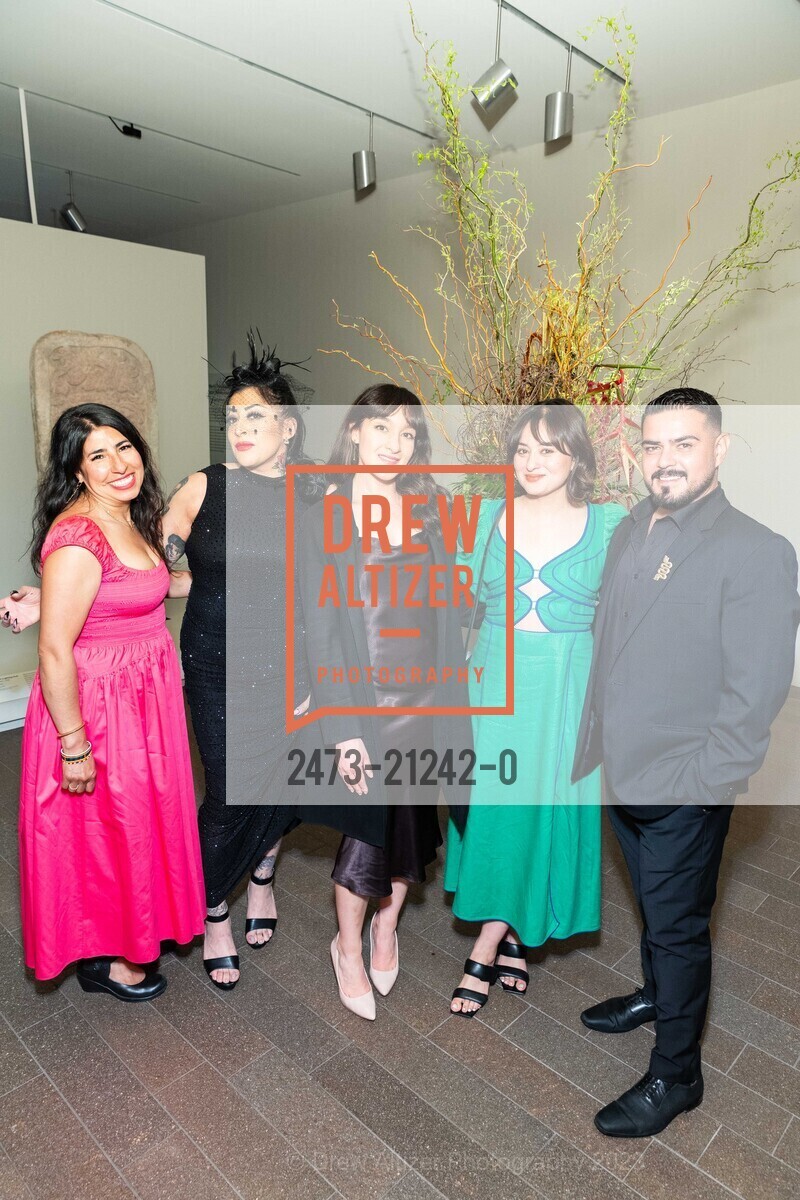 Pilar Zuniga, Erika Tanchez, Tania Ackerman, Sandra Bautista, Reyes Flores, Bouquets to Art Opening Night 2023, de Young Museum @ 50 Hagiwara Tea Garden Dr, SF, CA 94118 US. de Young Museum @ 50 Hagiwara Tea Garden Dr, SF, CA 94118 US, June 5th, 2023, Photo #2473-21242-0 Pilar Zuniga, Erika Tanchez, Tania Ackerman, Sandra Bautista, Reyes Flores, Photo #2473-21242-0