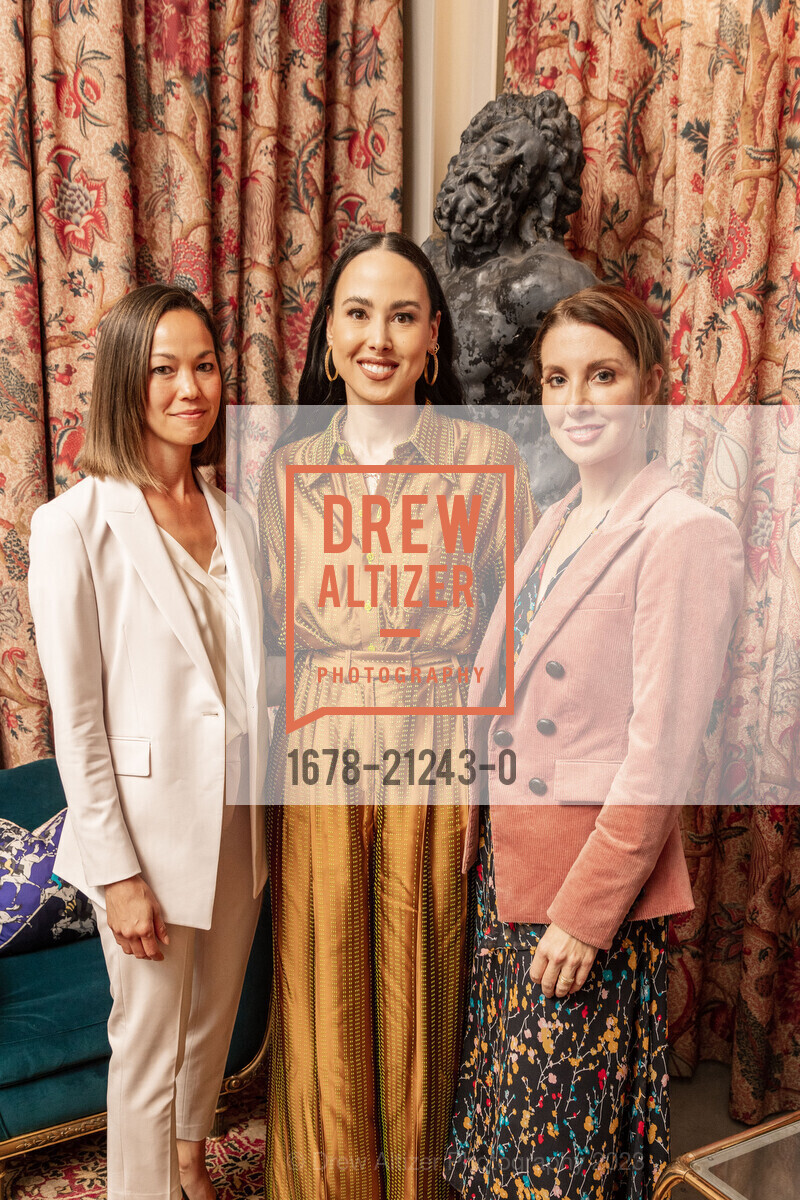 Hannah Peterson, Meena Harris, Shannon Watts, THE GRADUATES 2023 San Francisco Private Screening Reception, 1401 Howard St, SF, CA 94103 US. 1401 Howard St, SF, CA 94103 US, June 5th, 2023, Photo #1678-21243-0 Hannah Peterson, Meena Harris, Shannon Watts, Photo #1678-21243-0