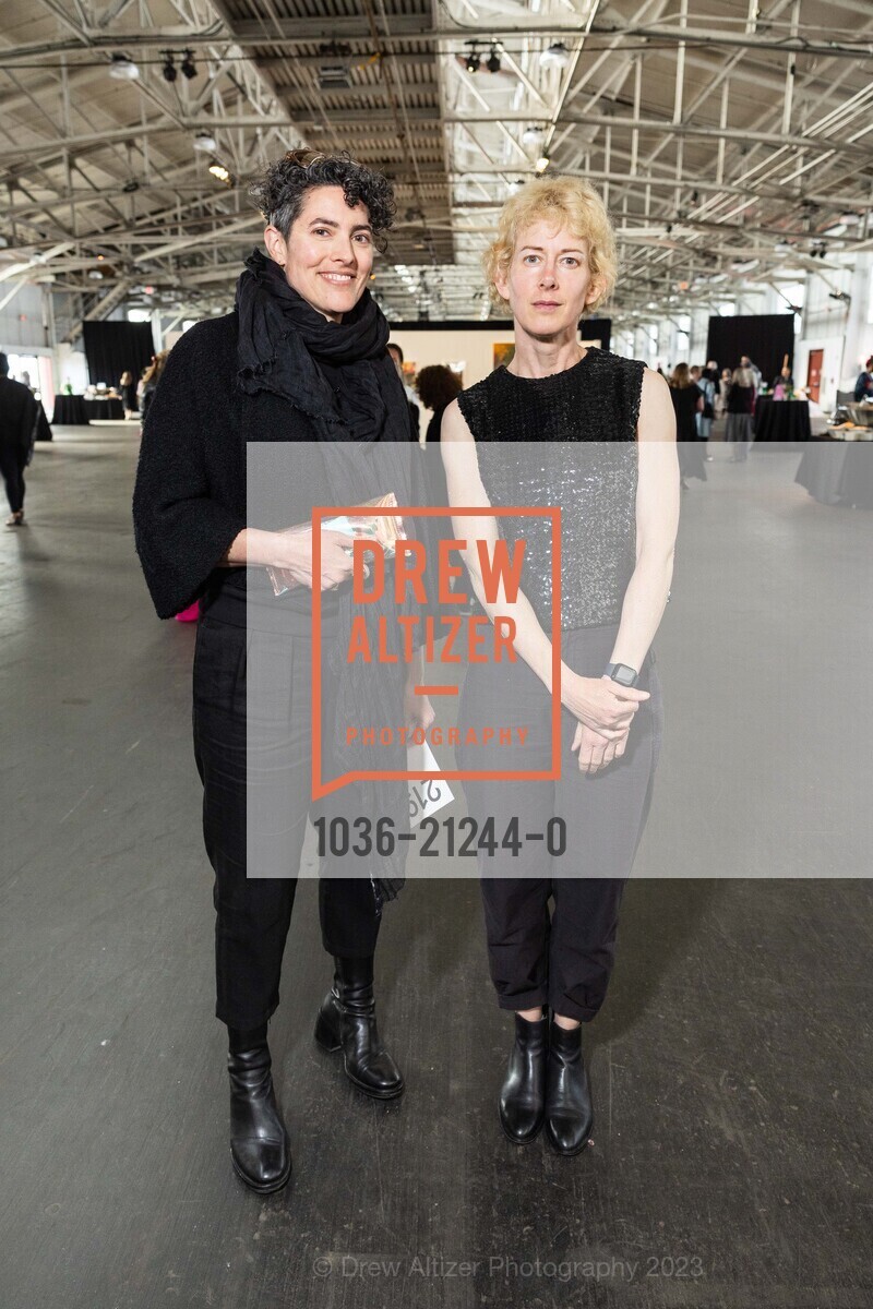 Torreya Cummings, Heather Smith, Headlands Center for the Arts' 16th Annual Benefit Art Auction 2023, Festival Pavilion @ 38 Fort Mason, SF, CA 94123 US. Festival Pavilion @ 38 Fort Mason, SF, CA 94123 US, June 6th, 2023, Photo #1036-21244-0 Torreya Cummings, Heather Smith, Photo #1036-21244-0