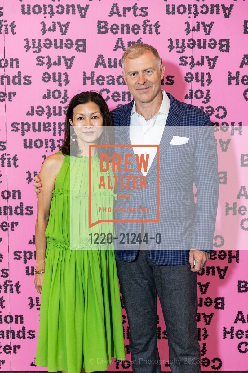 Lizelle Green, Martin Green, Headlands Center for the Arts' 16th Annual Benefit Art Auction 2023, Festival Pavilion @ 38 Fort Mason, SF, CA 94123 US. Festival Pavilion @ 38 Fort Mason, SF, CA 94123 US, June 6th, 2023, Photo #1220-21244-0 Lizelle Green, Martin Green, Photo #1220-21244-0