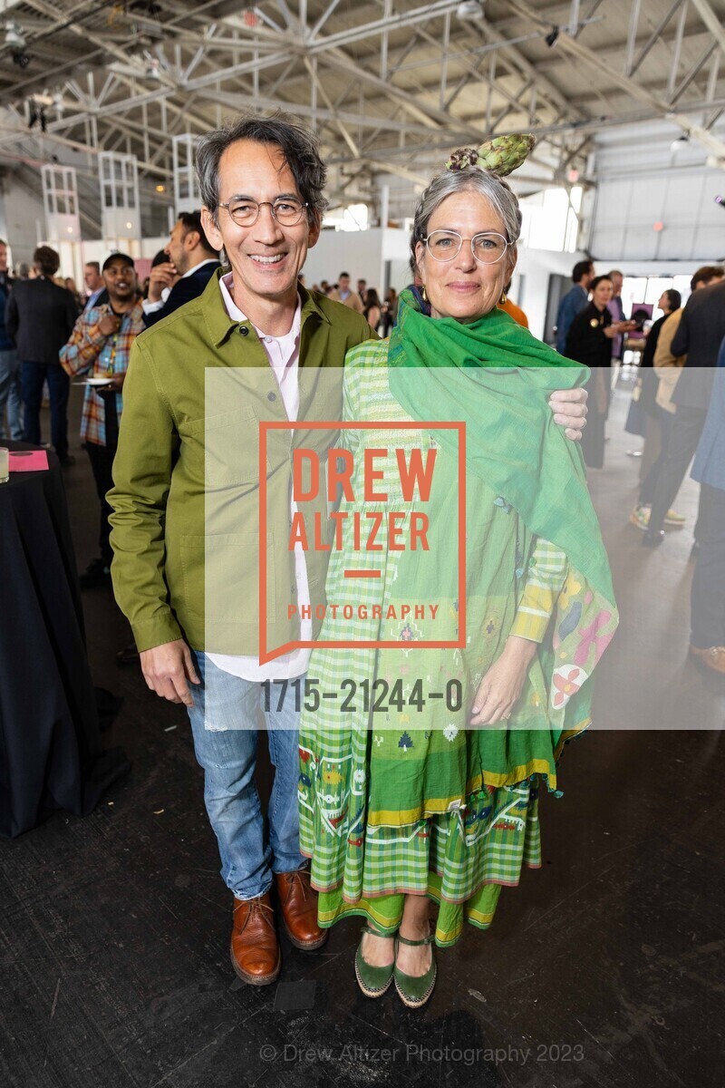 Daniel Castor, Jennifer Serdy, Photo #1715-21244-0