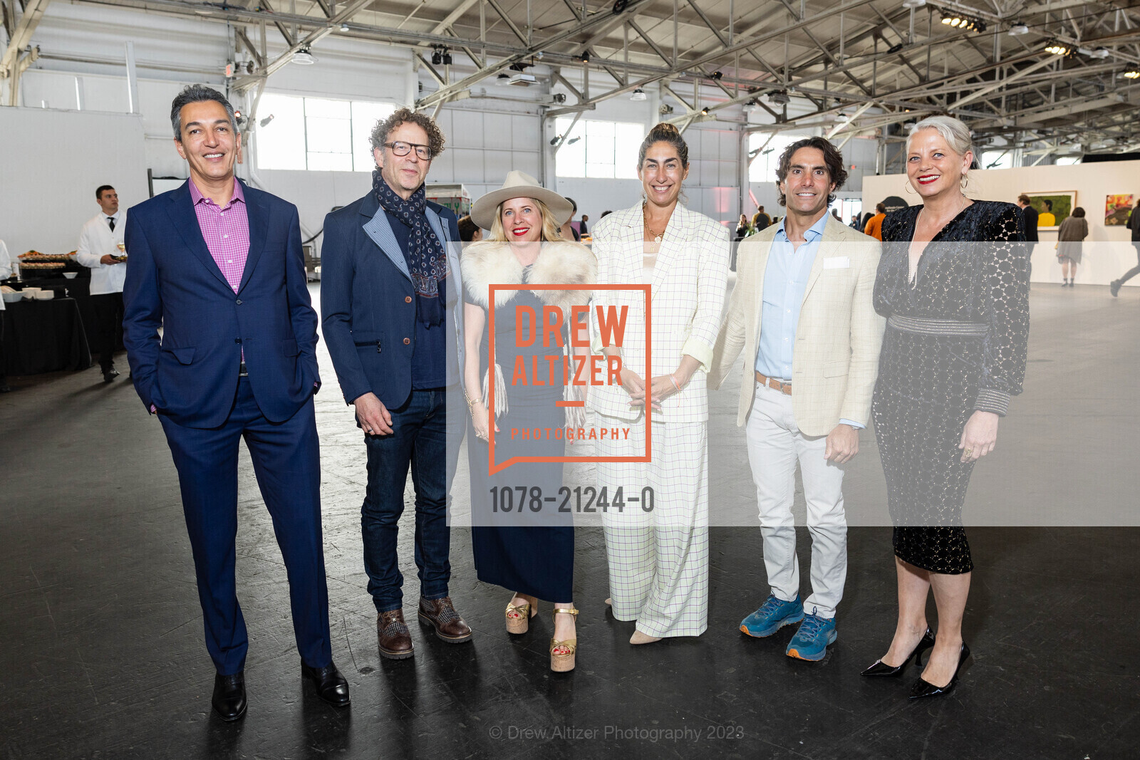 Mehdi Bouarek, Ken Goldberg, Tiffany Shlain, Ana Teresa Fernandez, Andy Perry, Catharine Clark, Headlands Center for the Arts' 16th Annual Benefit Art Auction 2023, Festival Pavilion @ 38 Fort Mason, SF, CA 94123 US. Festival Pavilion @ 38 Fort Mason, SF, CA 94123 US, June 6th, 2023, Photo #1078-21244-0 Mehdi Bouarek, Ken Goldberg, Tiffany Shlain, Ana Teresa Fernandez, Andy Perry, Catharine Clark, Photo #1078-21244-0