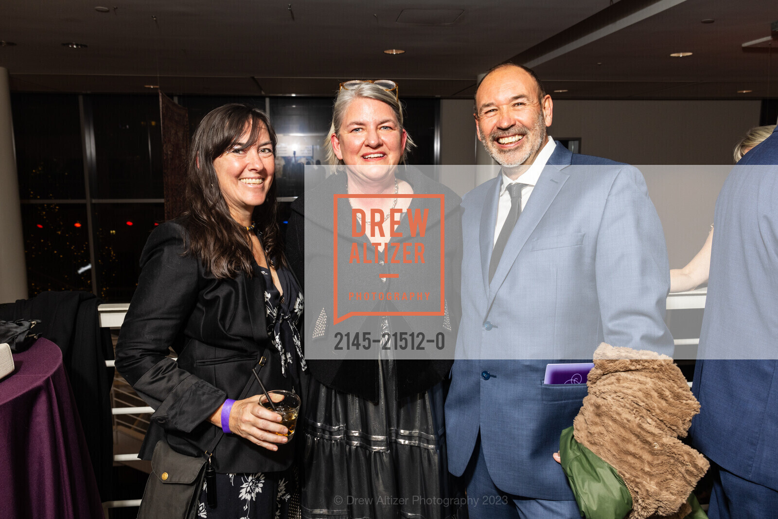 SAN FRANCISCO, CA - December 4 - Jenni O'Byrne And Elizabeth Brown Attend SFFILM Awards Night Honoring Greta Gerwig, Roger Ross Williams, Cord Jefferson, And Nicolas Cage On December 4th 2023 At Yerba Buena Center For The Arts In San Francisco, CA (Photo - Natalie Schrik For Drew Altizer Photography), Photo #2145-21512-0