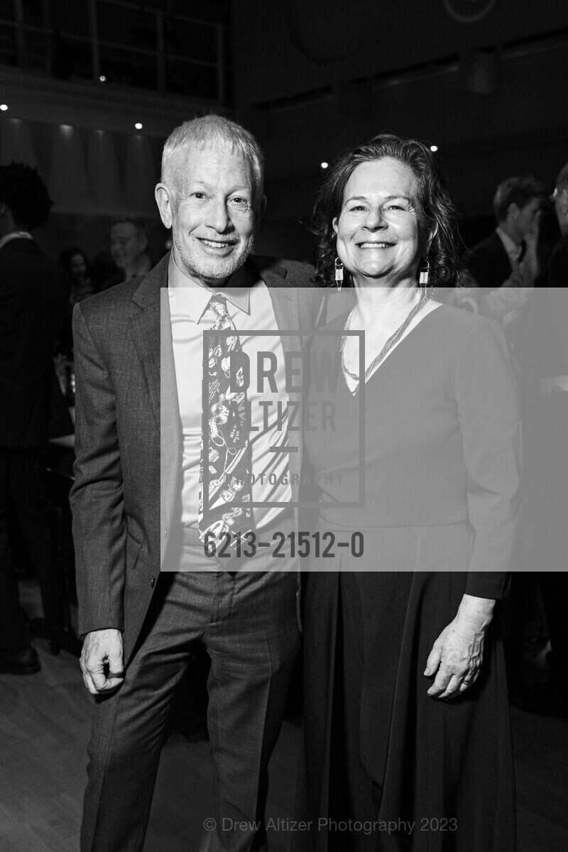 SAN FRANCISCO, CA - December 4 - Howard Roffman And Lisa Kleiner Chanoff Attend SFFILM Awards Night Honoring Greta Gerwig, Roger Ross Williams, Cord Jefferson, And Nicolas Cage On December 4th 2023 At Yerba Buena Center For The Arts In San Francisco, Sandy McCandless, SFFILM Awards Night Honoring Greta Gerwig, Roger Ross Williams, Cord Jefferson, and Nicolas Cage, Yerba Buena Center for the Arts. 701 Mission St, San Francisco, CA 94103 US, December 4th, 2023, Photo #6213-21512-0 SAN FRANCISCO, CA - December 4 - Howard Roffman And Lisa Kleiner Chanoff Attend SFFILM Awards Night Honoring Greta Gerwig, Roger Ross Williams, Cord Jefferson, And Nicolas Cage On December 4th 2023 At Yerba Buena Center For The Arts In San Francisco, Sandy McCandless, Photo #6213-21512-0