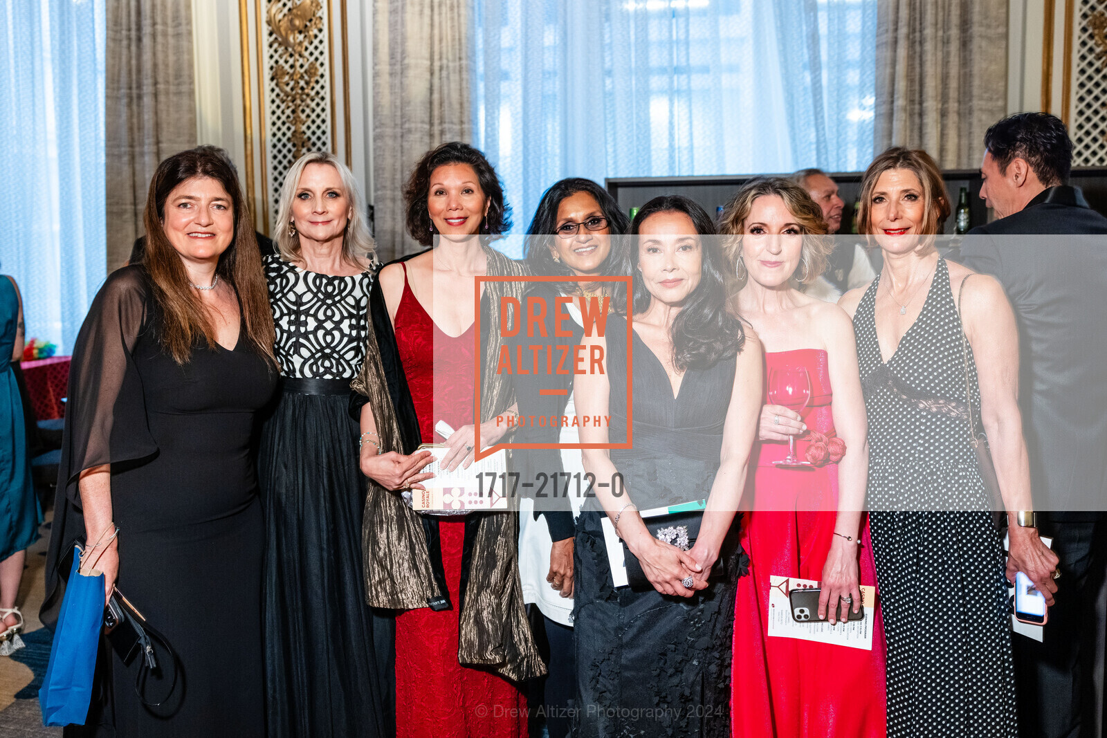SAN FRANCISCO, CA - May 10 - Jeanne Leinwand, Jeanine Thorpe, Teresa Goodwin And Cynthia Durcanin Attend Dress For Success Gala 2024 On May 10th 2024 At Palace Hotel, A Luxury Collection Hotel In San Francisco, CA (Photo - Jessica Monroy For Drew Altizer Photography), Dress For Success Gala 2024, Palace Hotel, a Luxury Collection Hotel. 2 New Montgomery St, SF, CA 94105 US, May 10th, 2024, Photo #1717-21712-0 SAN FRANCISCO, CA - May 10 - Jeanne Leinwand, Jeanine Thorpe, Teresa Goodwin And Cynthia Durcanin Attend Dress For Success Gala 2024 On May 10th 2024 At Palace Hotel, A Luxury Collection Hotel In San Francisco, CA (Photo - Jessica Monroy For Drew Altizer Photography), Photo #1717-21712-0