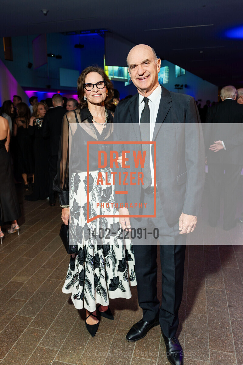 Randi Fisher, Bob Fisher, Fine Arts Museums of San Francisco's Annual Gala 2025, deYoung Museum. 50 Hagiwara Tea Garden Drive, April 10th, 2025, Photo #1402-22091-0 Randi Fisher, Bob Fisher, Photo #1402-22091-0